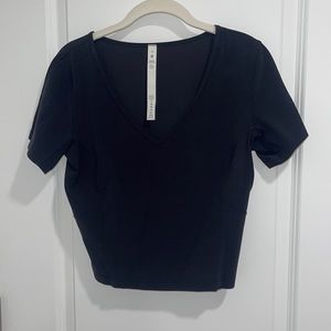 Lululemon crop top black classic right size 10